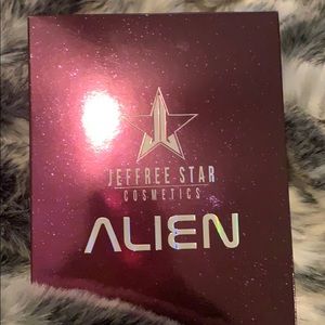 Jeffree Star Alien Pallet👽